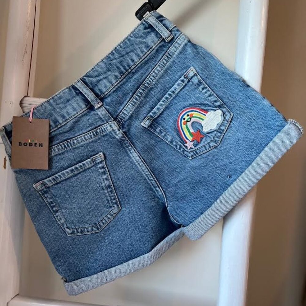 NWT Denim Sunshine Rainbow Shorts Girls 9Y Mini Boden